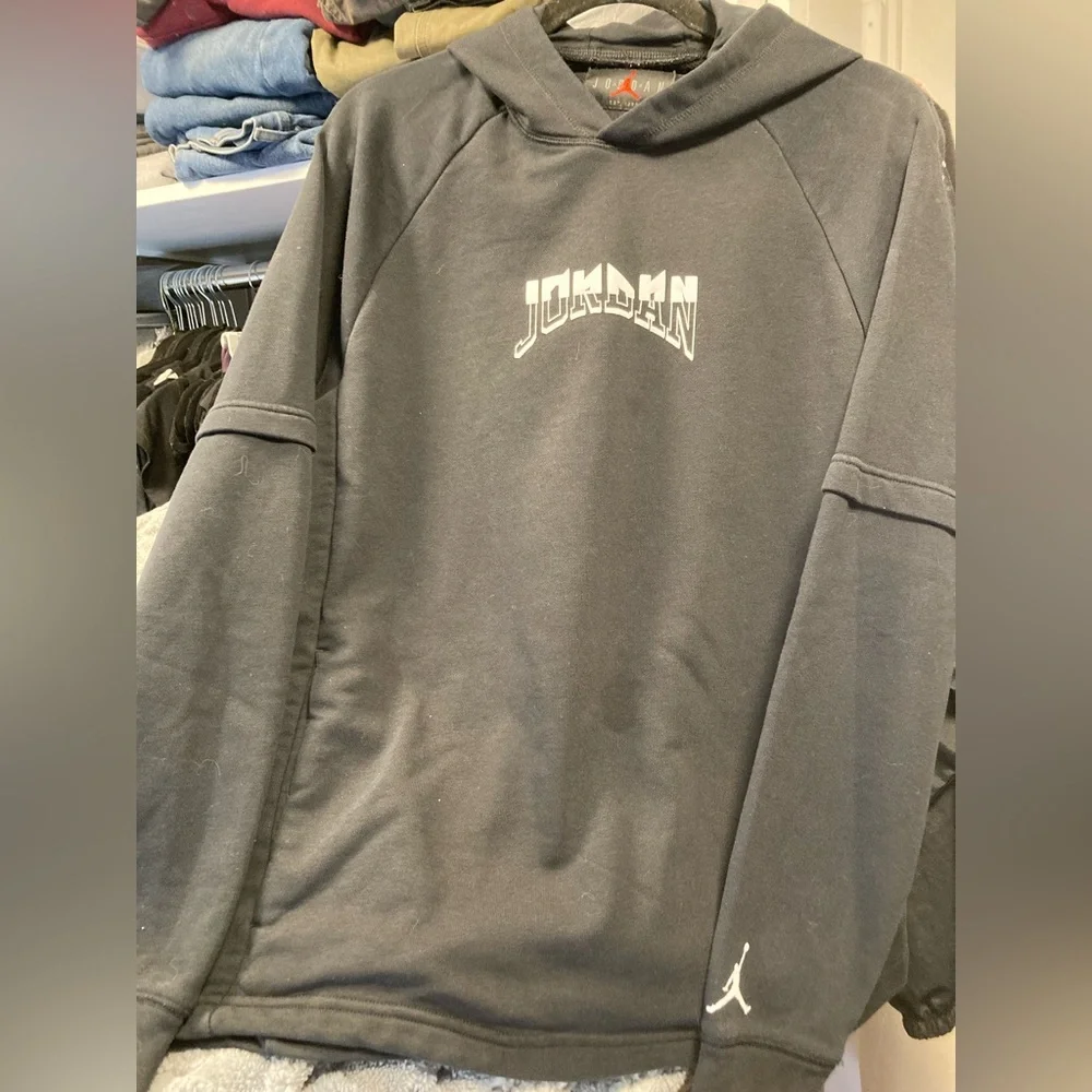 Jordan Men’s Black Hoodie with Teal Graphic and Front Pockets, Size Large